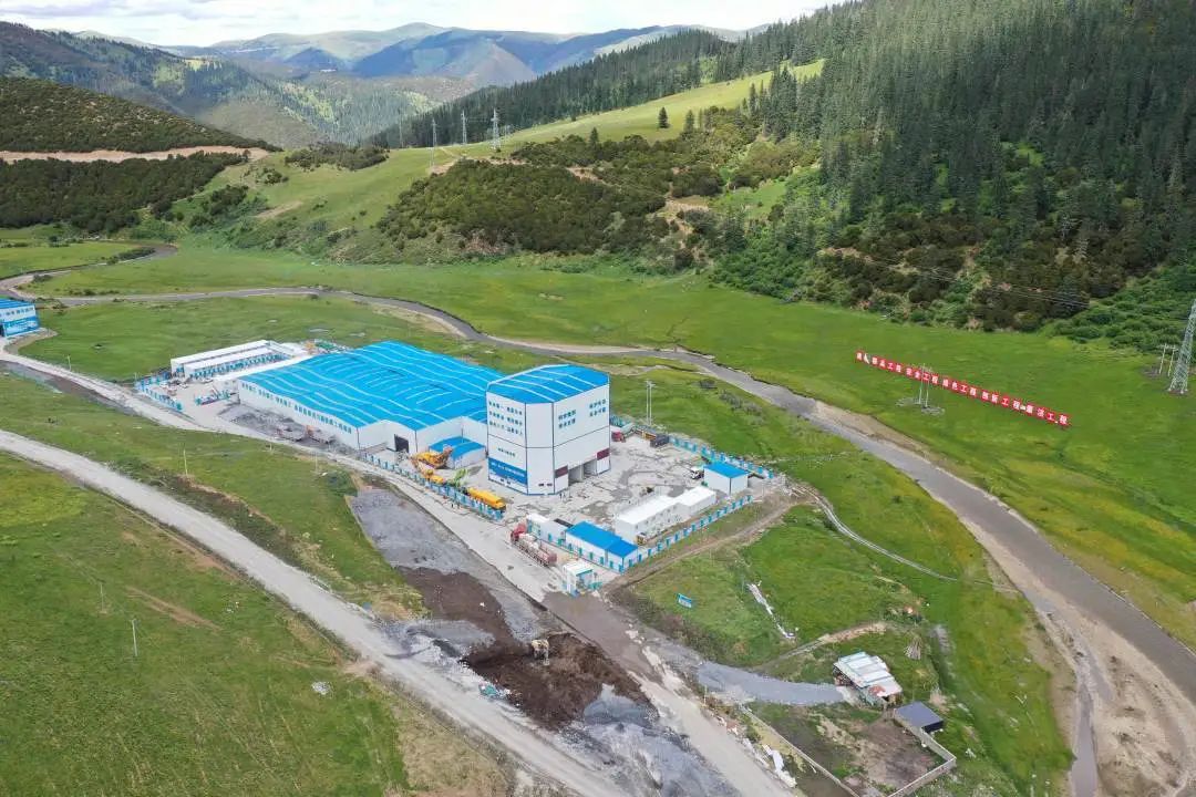 “站”立高原！安博首页_安博anbo（中国）搅拌站助力川藏线建设！