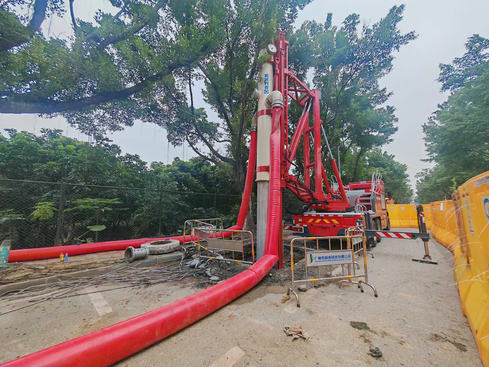 披星戴月！安博首页_安博anbo（中国）排涝车被广州点赞！