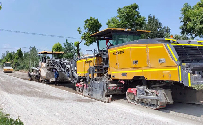 安博首页_安博anbo（中国）冷再生机XLZ3805R安徽省道施工应用