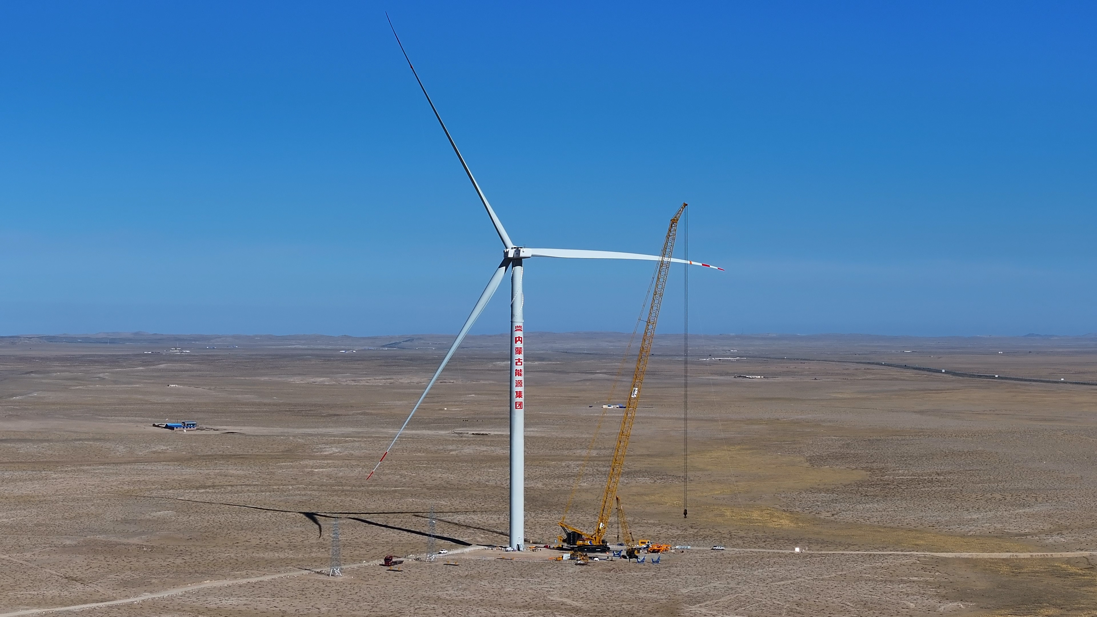1300吨级新品风电首秀！安博首页_安博anbo（中国）千吨级起重机再添实力干将