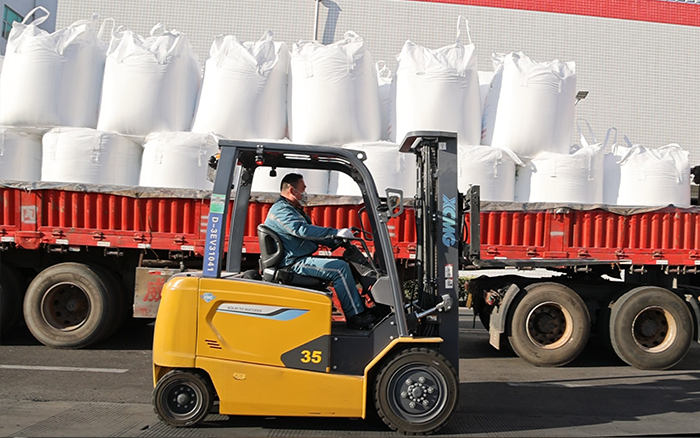 安博首页_安博anbo（中国）新能源叉车为食品工厂绿色、高效生产保驾护航