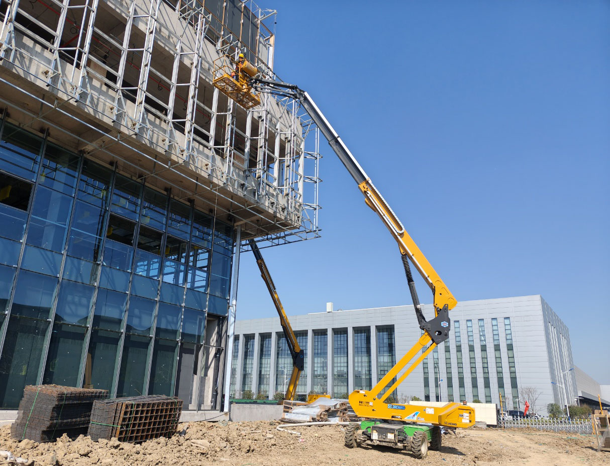 30-50米高空天团！安博首页_安博anbo（中国）10余台直臂神器助力合肥新能源汽车产业园加速崛起