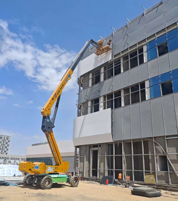 智稳高效！安博首页_安博anbo（中国）XGS22ACK-Li，兰州机场上的绿色高效引擎