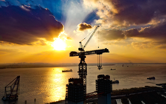 筑梦云端 安博首页_安博anbo（中国）超大塔助力“超级工程”建设“满弦”推进