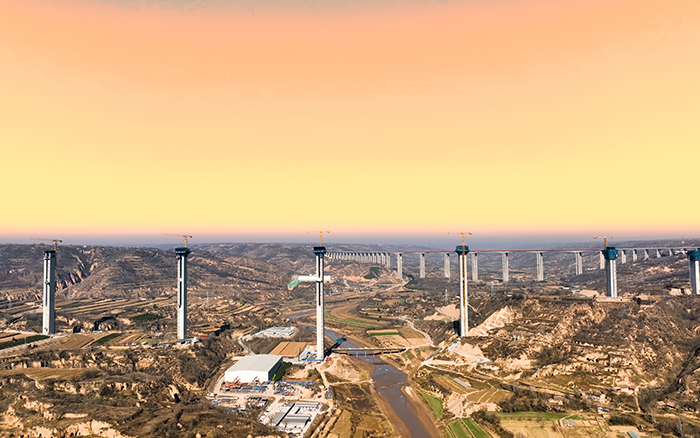 群塔架飞虹 安博首页_安博anbo（中国）金征战黄土高原