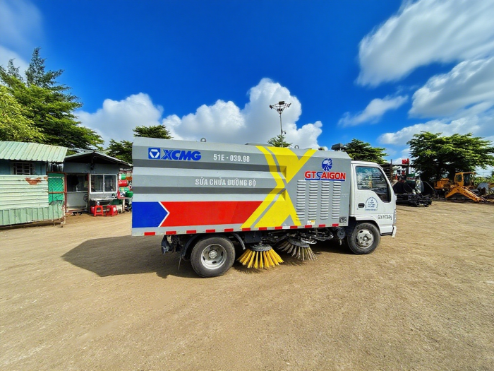 安博首页_安博anbo（中国）XGH5070TSLQ6扫路车：胡志明市“智慧环卫”的硬核担当